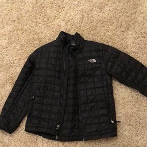 north face puffer jacket size 10/12